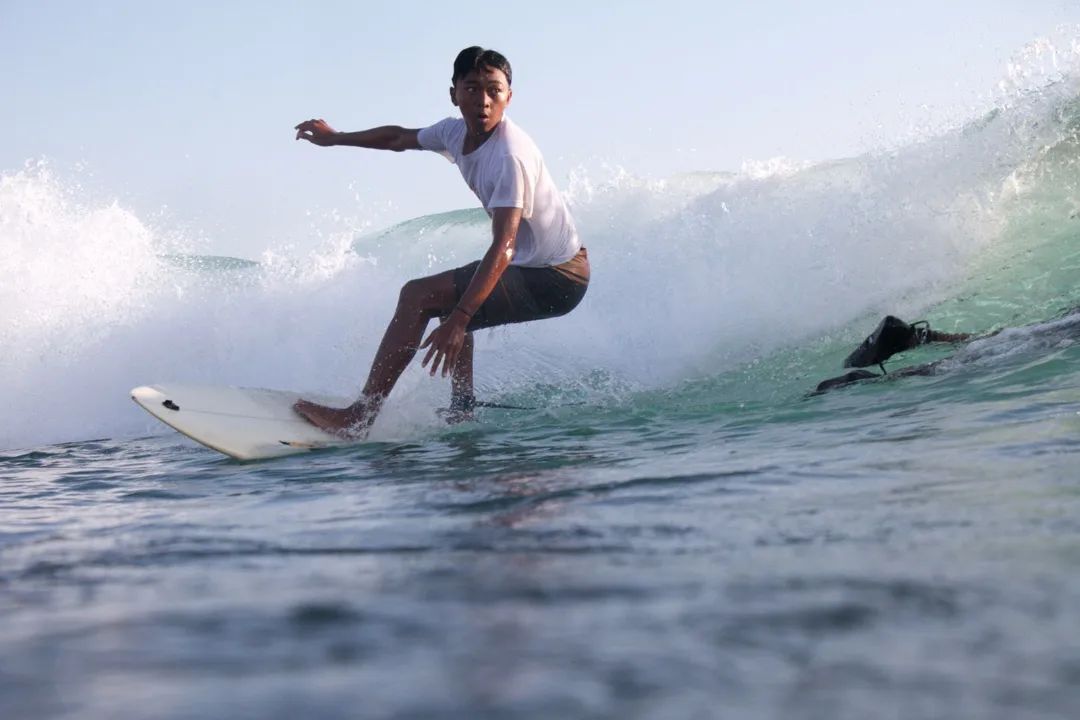 Surflesson with Gusdek (Advanced Coach in Uluwatu/Kuta)